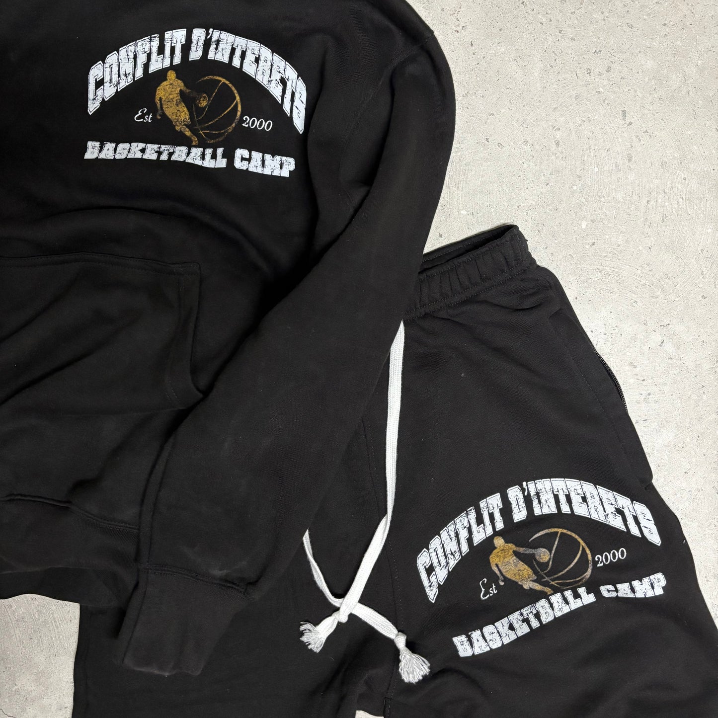 NOIR 'LA COLLECTION DES CHAMPIONS' HOODIE